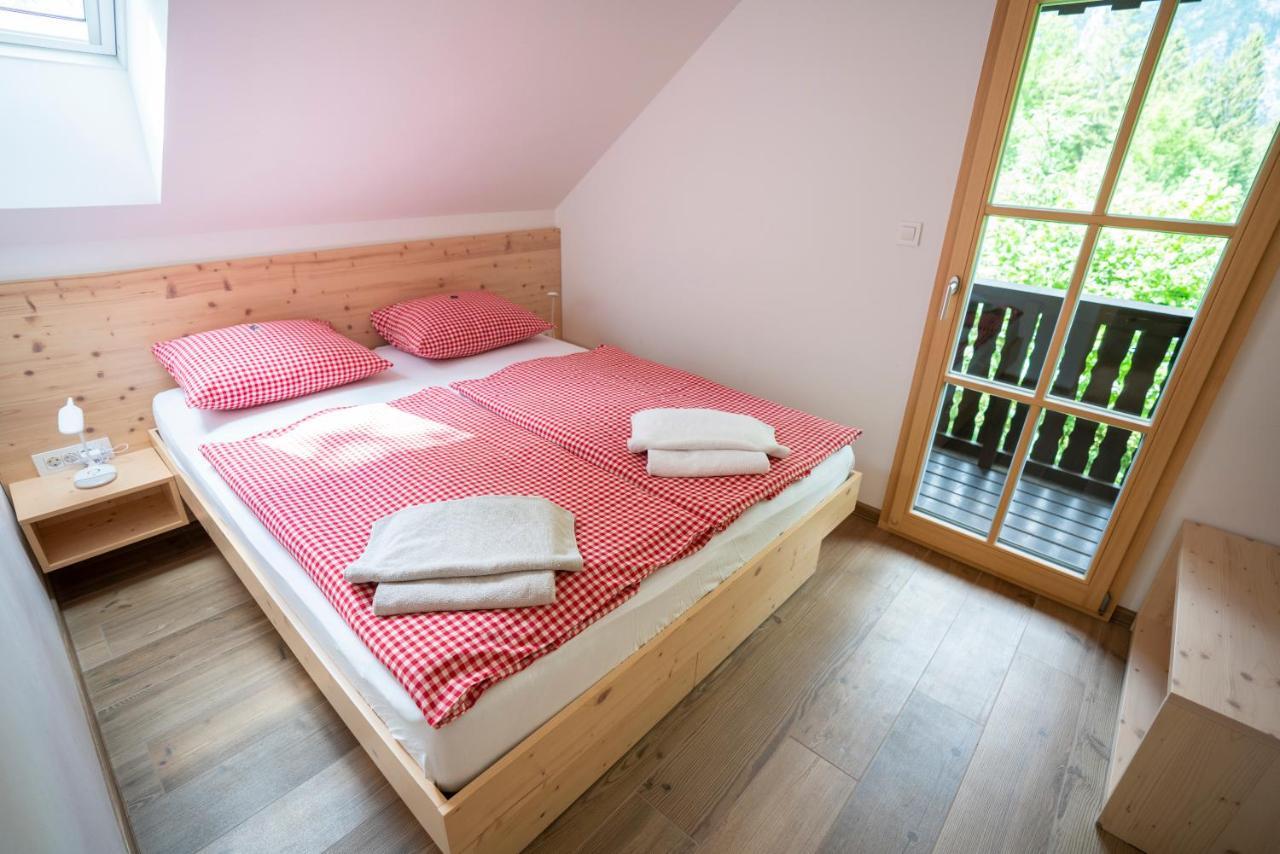 Chalet Tisa ボーヒニ エクステリア 写真